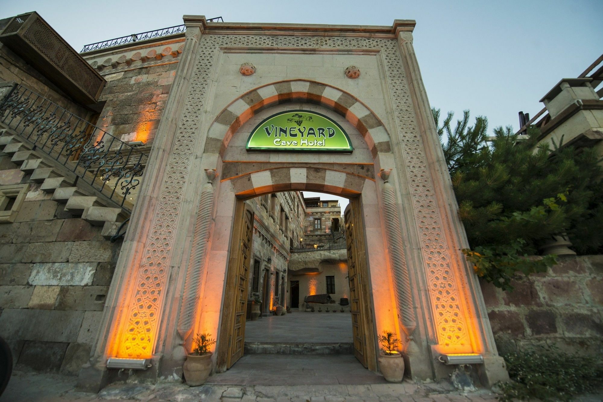 Vineyard Cave Hotel Goreme Exterior photo