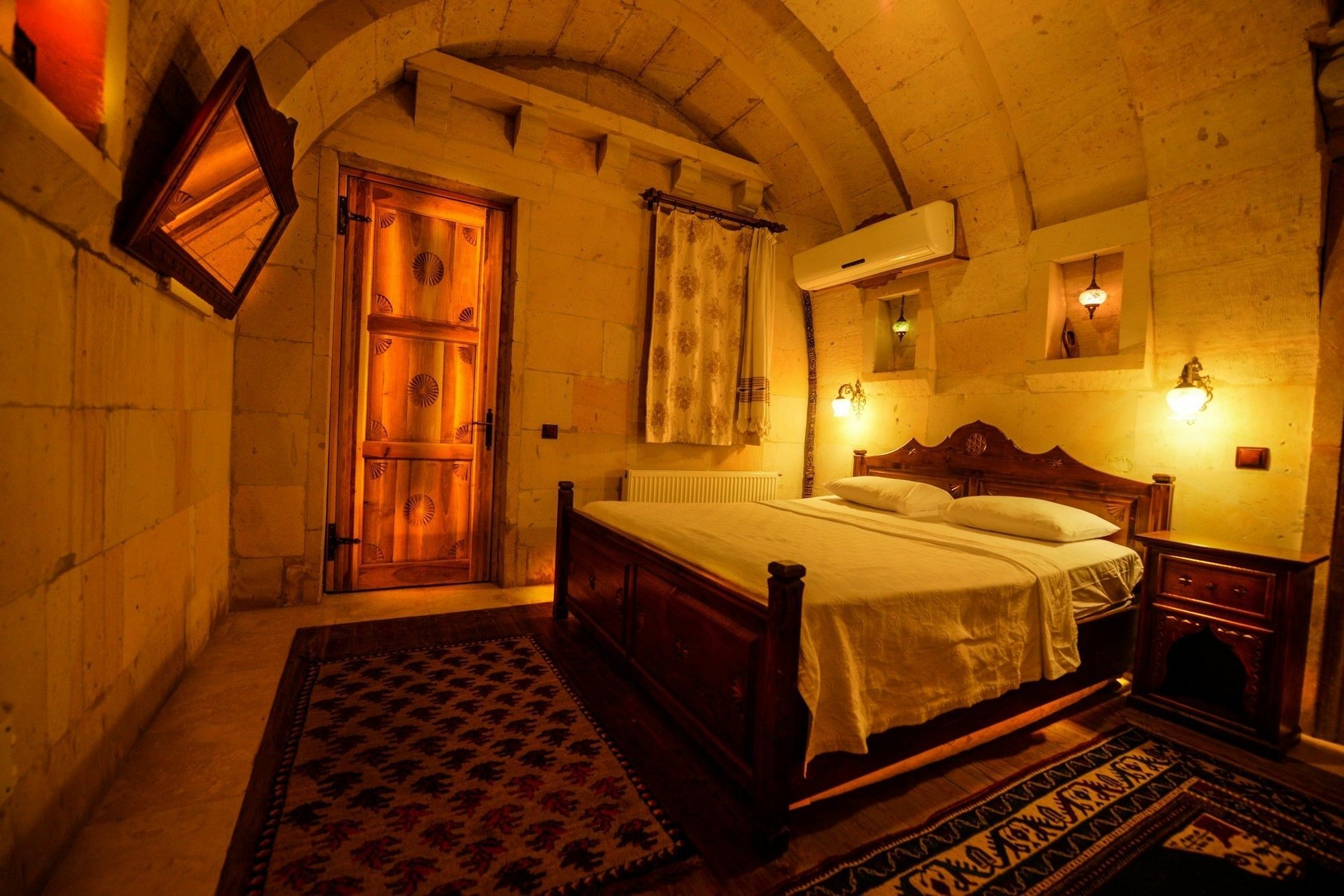 Vineyard Cave Hotel Goreme Exterior photo