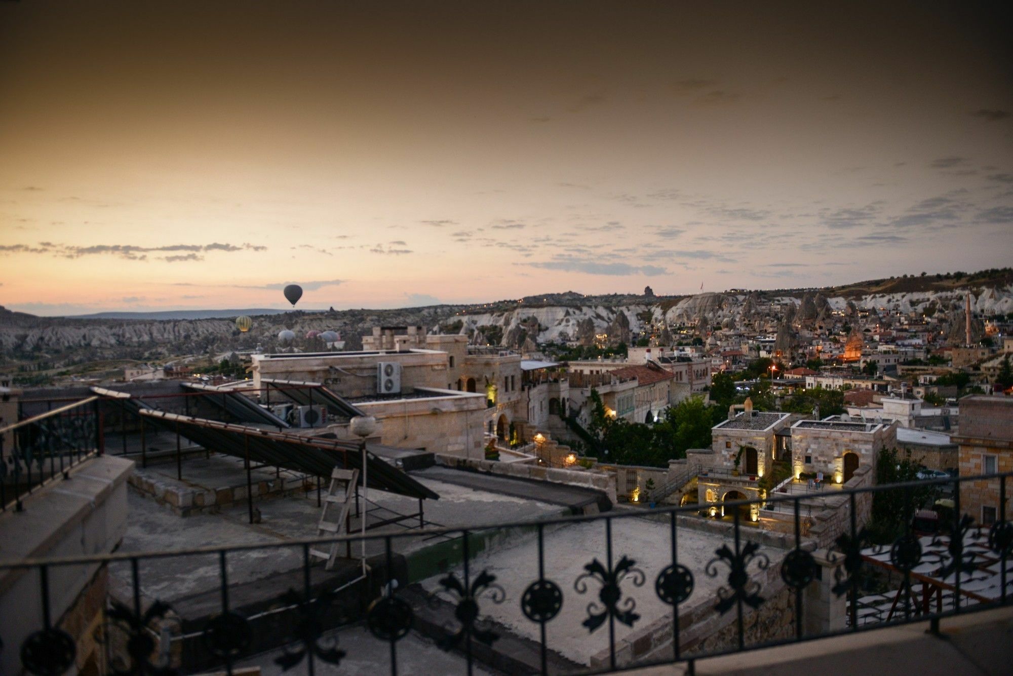 Vineyard Cave Hotel Goreme Exterior photo