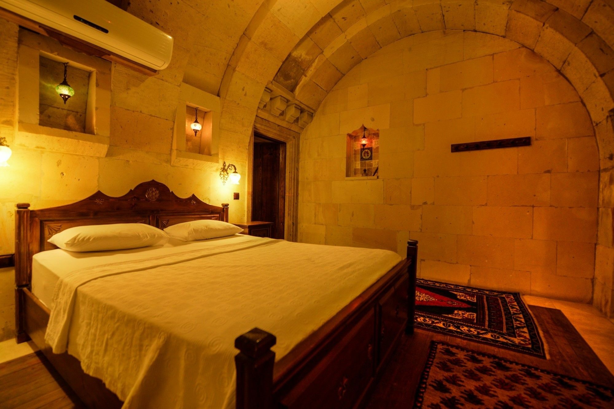 Vineyard Cave Hotel Goreme Exterior photo